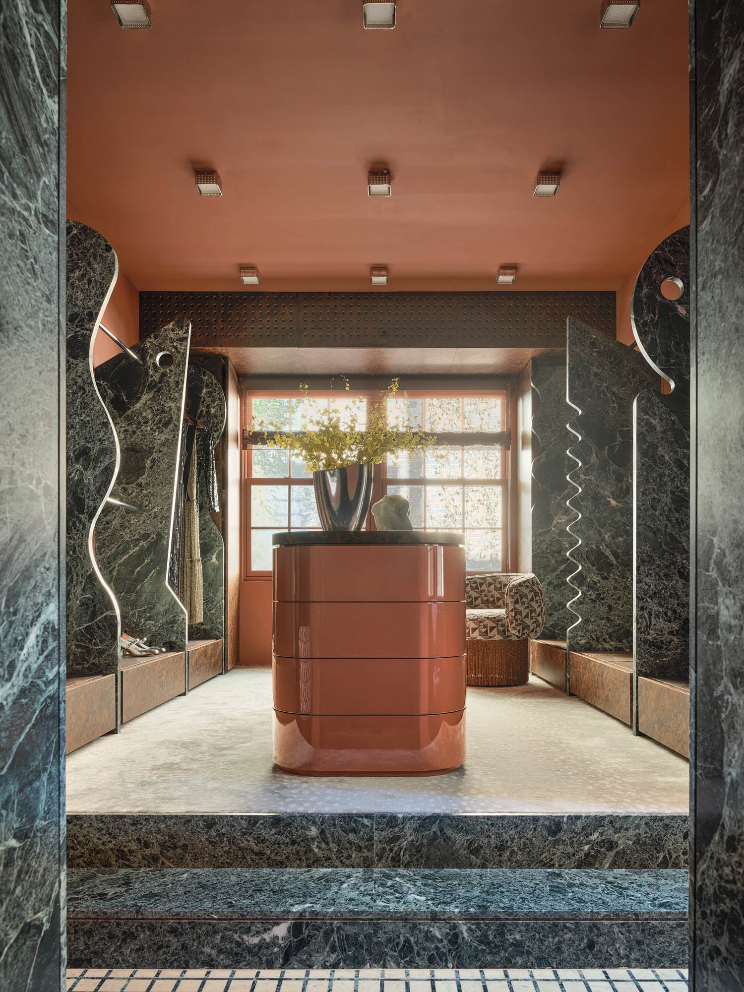 dressing room in green marble